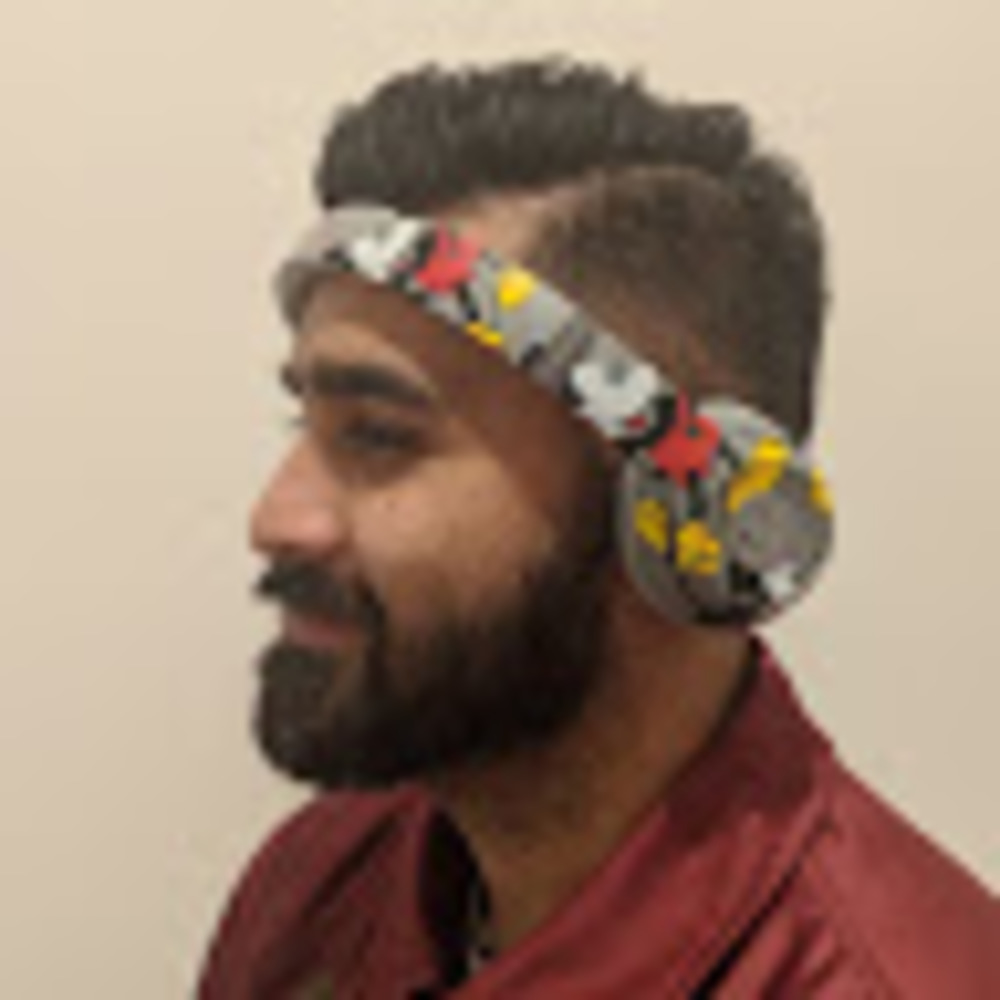 Meet your Posher, Aaron